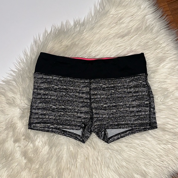 MATERIAL GIRL WORKOUT SHORTS - Picture 1 of 6